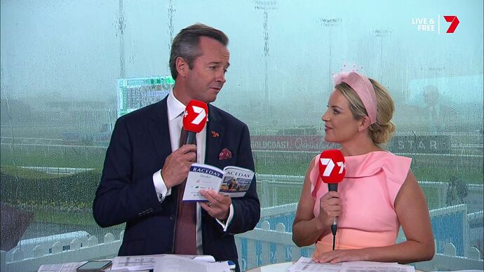 01-11_07-44-04_Seven Syd_Seven Syd.ts_022607640