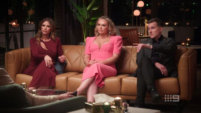 03-19_19-58-43_Channel 9_Channel 9.ts_000422354