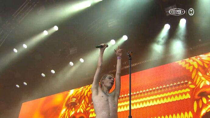 11-04_13-24-24_9 Syd_9 Syd.ts_000084435