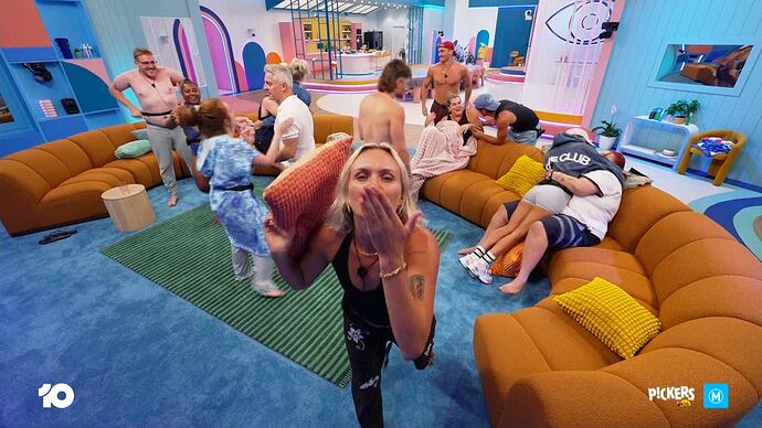 Farm_To_Fork_20251128_0741.ts_006802329