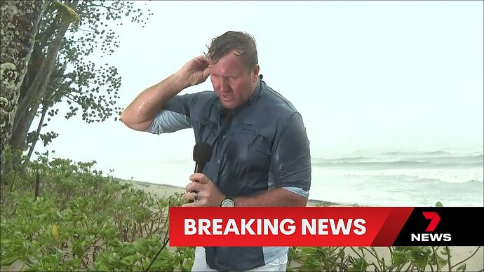 The_Last_Christmas_Home_20231213_1313.ts_010254894