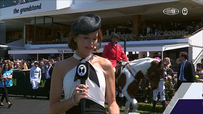 11-01_07-41-59_9 Syd_9 Syd.ts_012681020