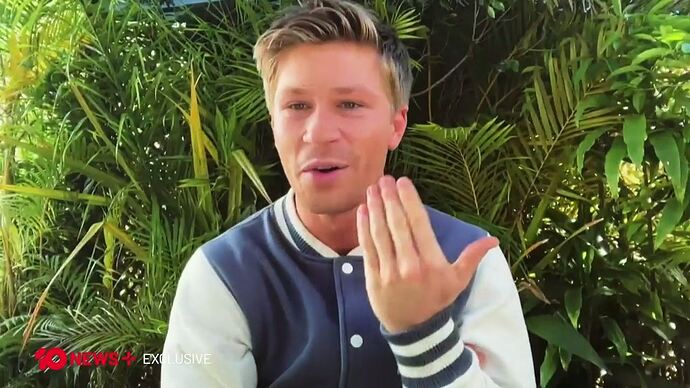 12-04_19-09-48_10 Melbourne_10 Melbourne.ts_000702569