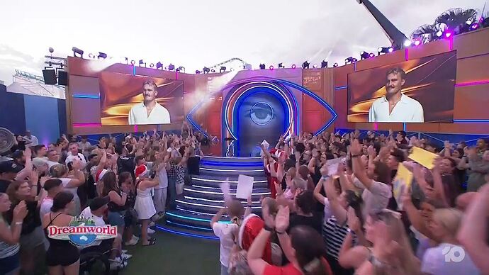 12-03_15-12-27_10 Melbourne_10 Melbourne.ts_011992479