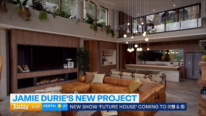 10-27_07-54-30_9 Syd_9 Syd.ts_000366519