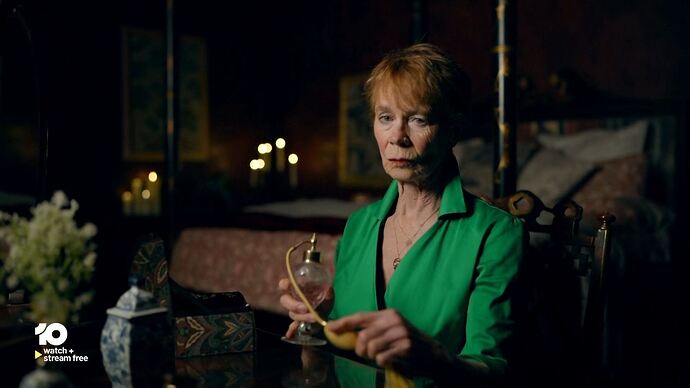 10_News+_20251104_1859.ts_012054793