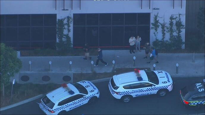 05-25_13-43-01_ABC NEWS_ABC NEWS.ts_008282373