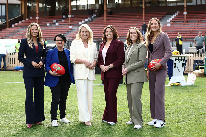 Jess Webster, Chyloe Kurdas, Lauren Wood, Kelli Underwood, Lauren Arnell and Taylor Smith - CREDIT JAMES WILTSHIRE AFL PHOTOS