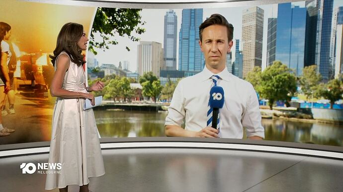 01-27_08-11-49_10 Melbourne_10 Melbourne.ts_028161050