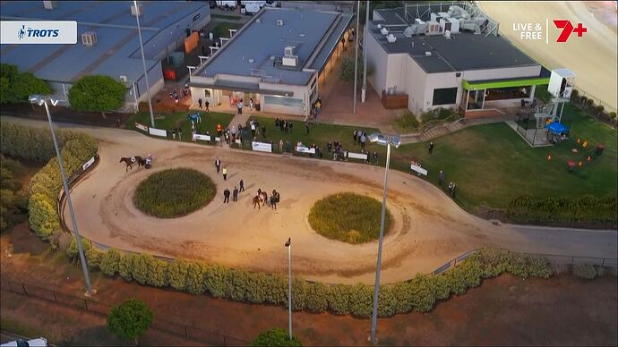 20251018182459.mp4_001580867