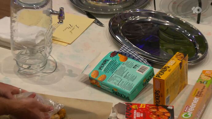 11-24_22-04-20_Big Brother Live Stream_Big Brother Live Stream.ts_005018241