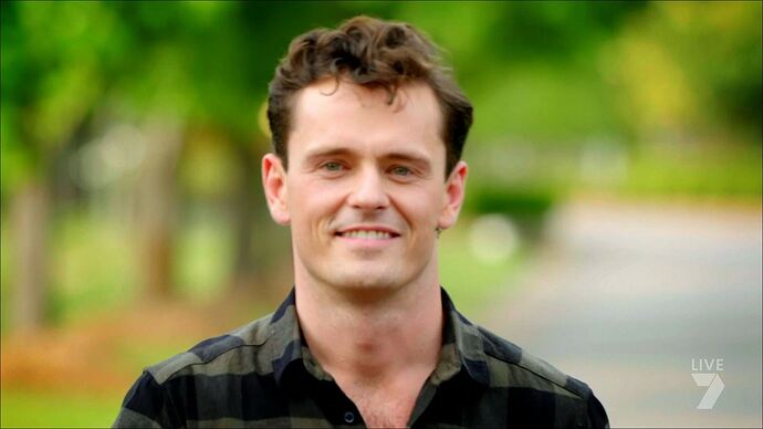 Seven_News_20260413_1839.ts_004887887