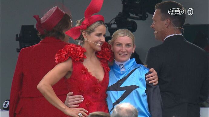 11-04_13-24-24_9 Syd_9 Syd.ts_003301248