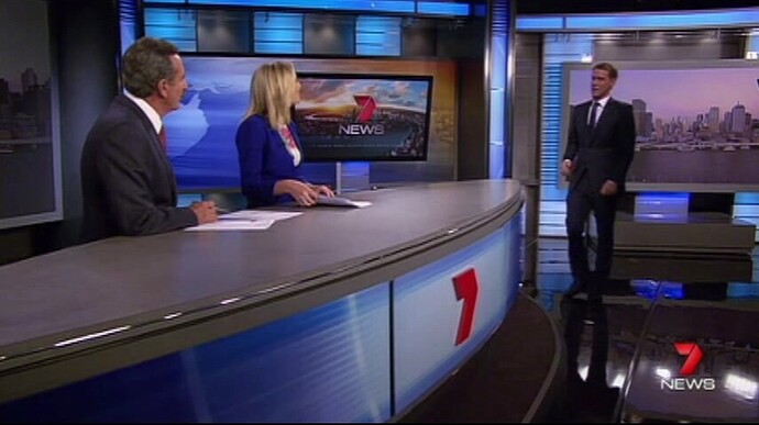 7 Brisbane Tony Auden First Weather 3 Dec 2013.mp4_000177080
