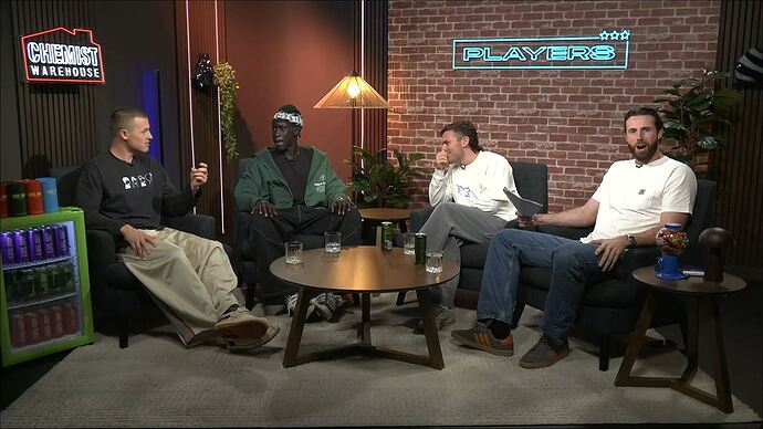 04-20_18-32-21_Channel 9 Melbourne_Channel 9 Melbourne.ts_012300781