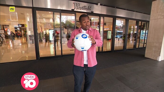 LIVE#_Studio_10_20230809_1048.ts_002193560