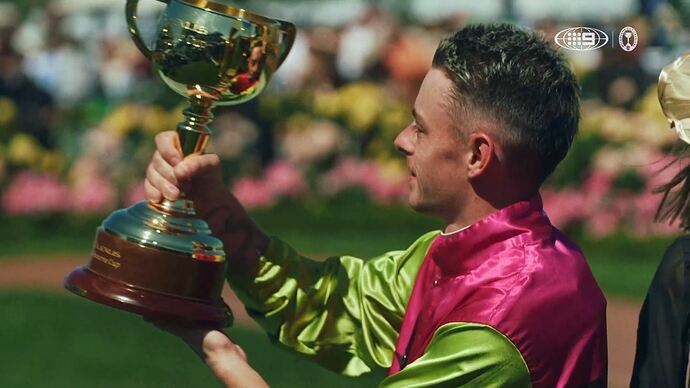 11-04_13-24-24_9 Syd_9 Syd.ts_000314811