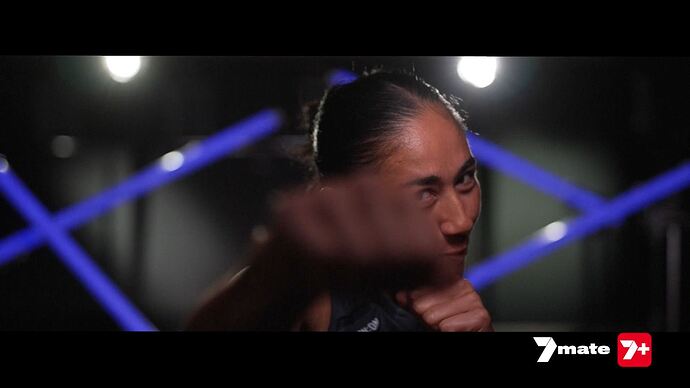 20250812011214.mp4_017934338