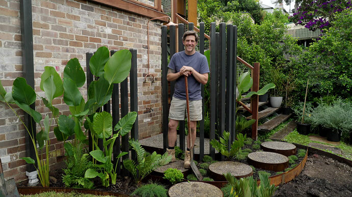 CHARLIE - BUFF IN THE BACKYARD - EP 20.PNG