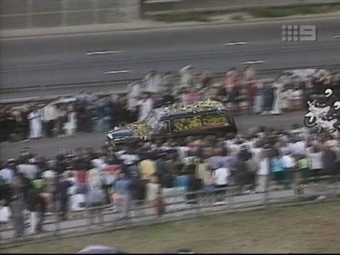 Diana funeral mixed.mpg_000815797