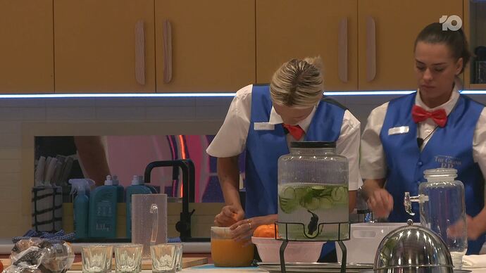 11-25_07-38-38__003398080