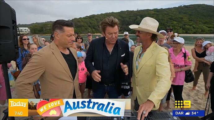 10-09_23-13-43_9 Syd_9 Syd.ts_026814763