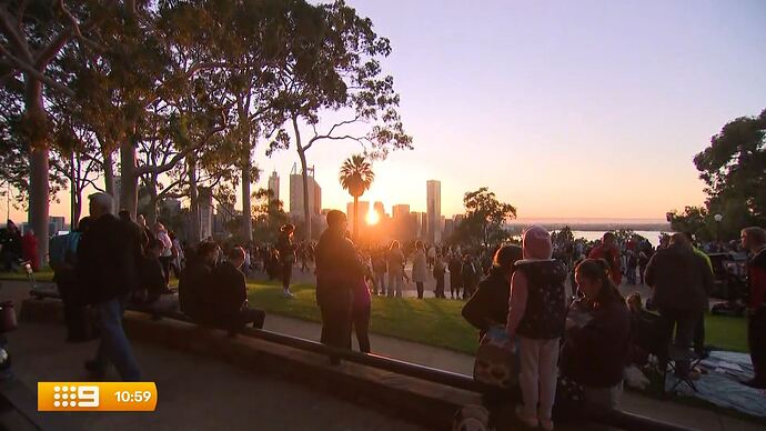 04-25_10-30-39_Channel 9 Sydney_Channel 9 Sydney.ts_001764165