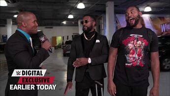 WWE 2022-12-06 08-49-10.mp4_000436137