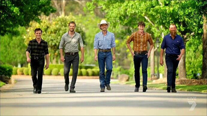 Seven_News_20260413_1839.ts_004882173