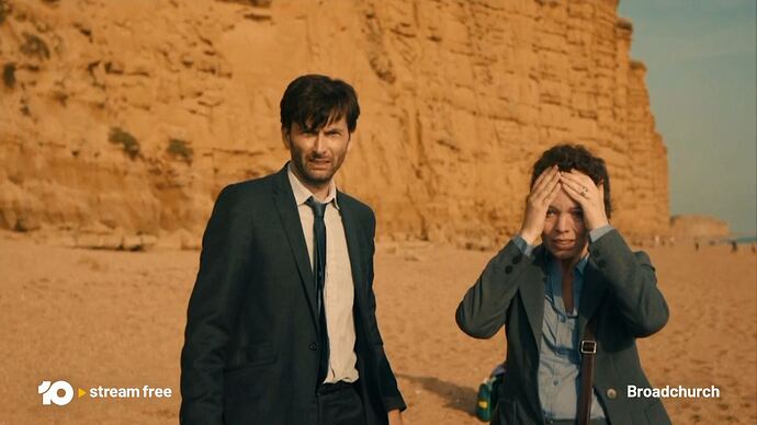 10_News#_Afternoon_20250909_1542.ts_010785020