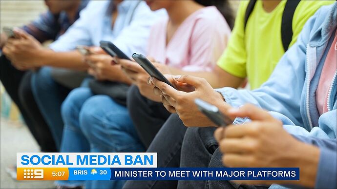 10-13_03-55-36_Channel 9 Melbourne_Channel 9 Melbourne.ts_000733381