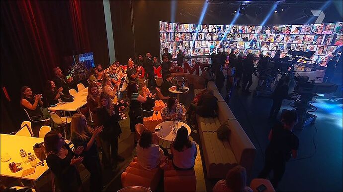 03-29_16-19-34_Seven_Seven.ts_007875686