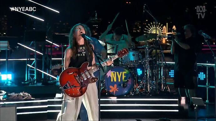 The_Yearly_With_Charlie_Pickering_2023_20231231_1958.ts_007677817