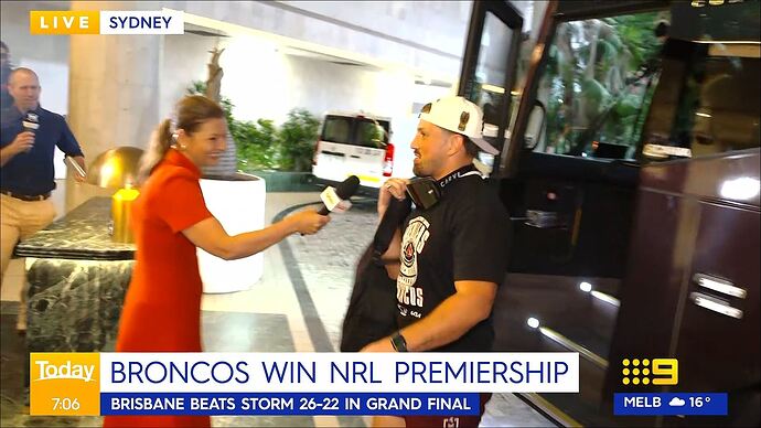 10-06_01-03-21_9 Syd_9 Syd.ts_018199766