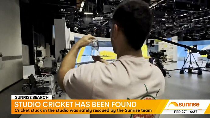 The_Agenda_Setters_20250318_2319.ts_026281985