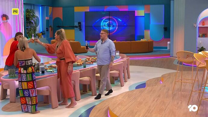 11-09_17-47-10_10 Melbourne_10 Melbourne.ts_002149040