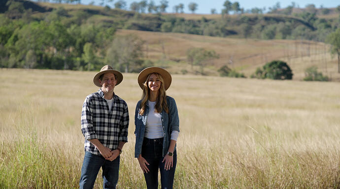 CHARLIE AND JULIET - STUNNING SCENIC RIM OFF-ROAD ESCAPE