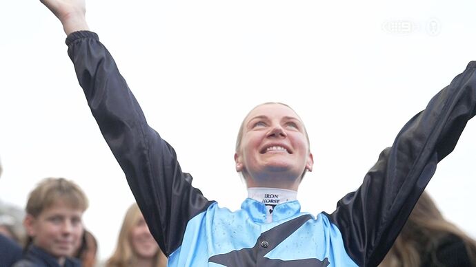 11-04_13-24-24_9 Syd_9 Syd.ts_004629407