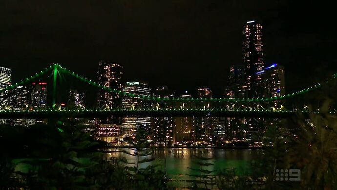 08-14_16-49-06_Channel 9 Sydney_Channel 9 Sydney.ts_009090982