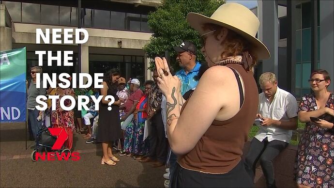 10-12_19-43-13_Seven Cairns_Seven Cairns.ts_005961426