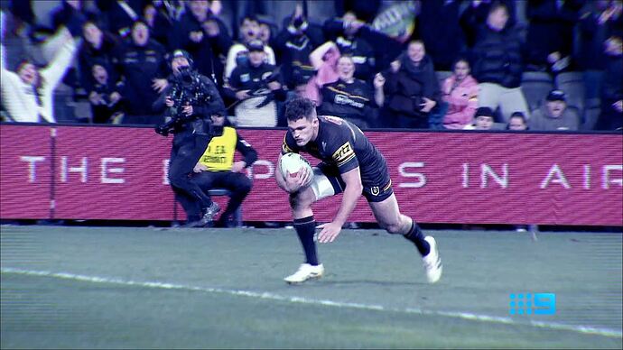 04-08_21-47-07_Channel 9 Sydney_Channel 9 Sydney.ts_006354297