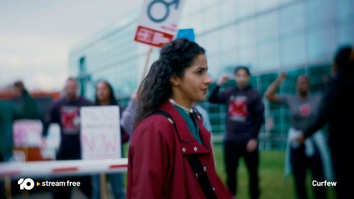 02-03_20-04-53_10 Melbourne_10 Melbourne.ts_010703237