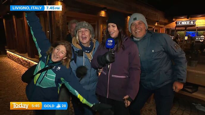 02-03_19-54-06_Channel 9 Sydney_Channel 9 Sydney.ts_031888902