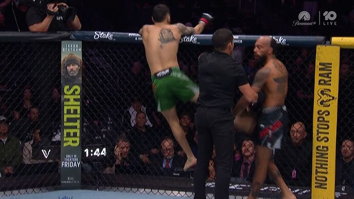 What's_Up_Down_Under_20260125_0807.ts_008040910